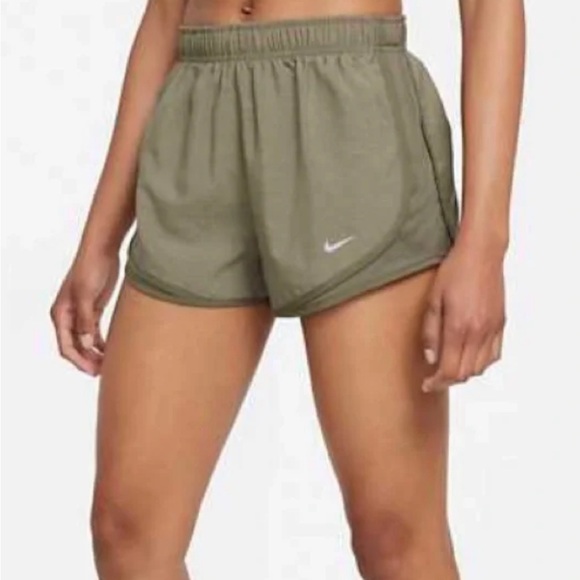 Nike running ahorts - Picture 1 of 1